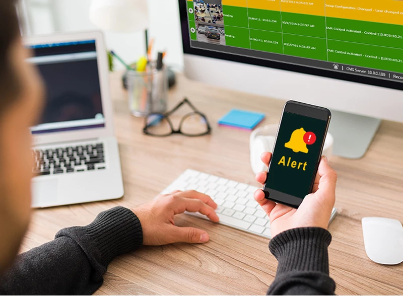 Monitoring CMS Alert Center dashboard on mobile device